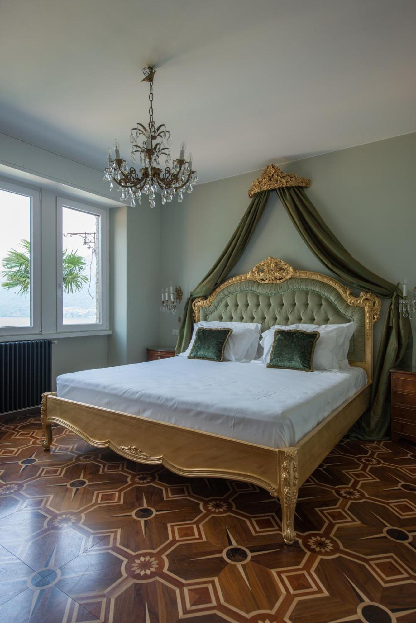 La Villa Regia Торно Экстерьер фото